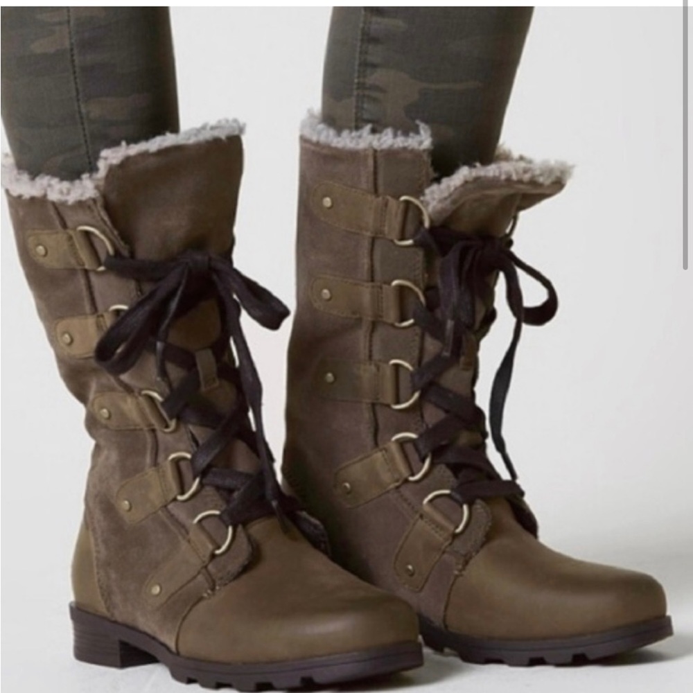 FINAL OFFER-SOREL Emelie Lace Up Winter Boots size 7